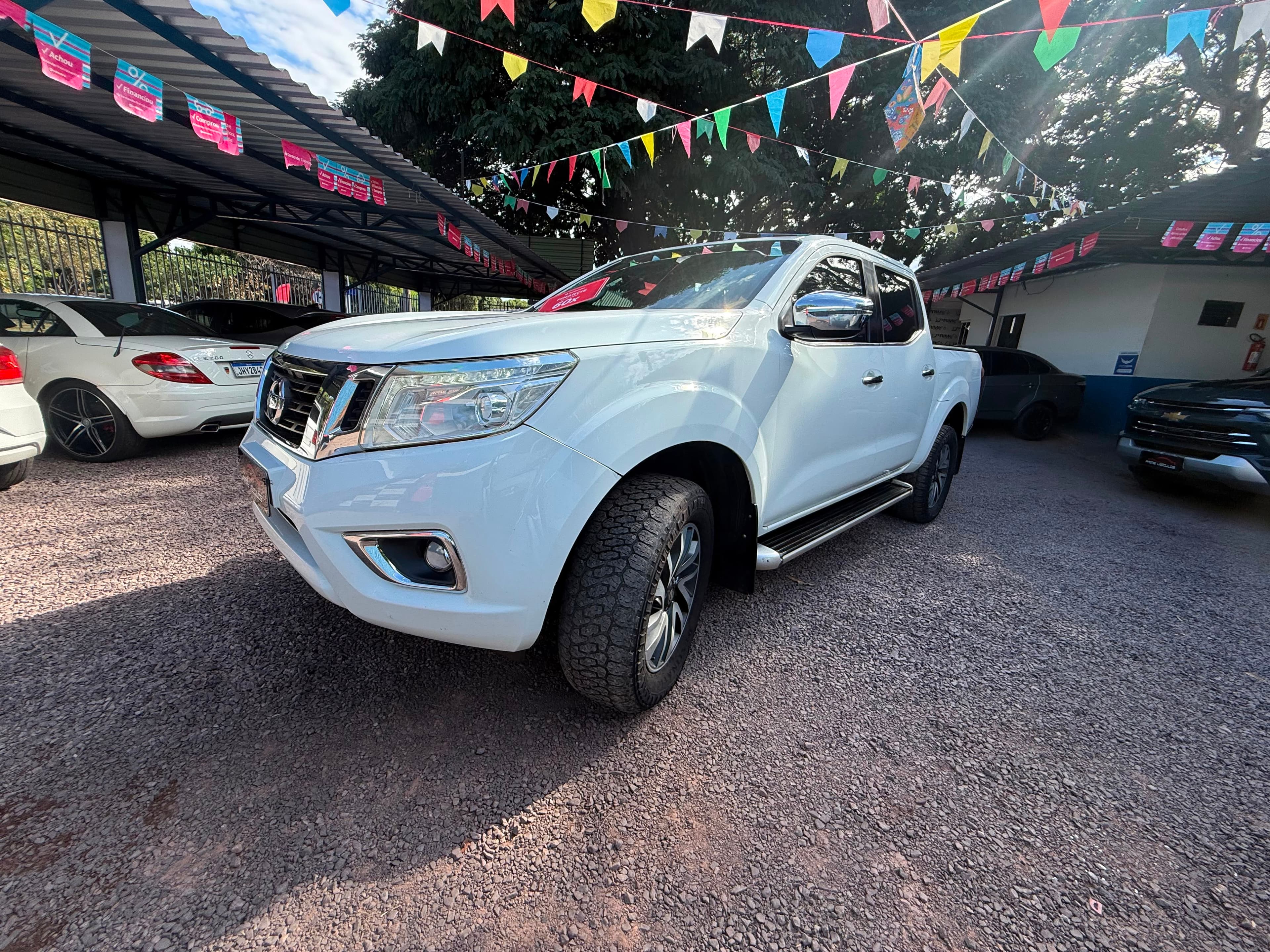 Nissan FRONTIER 4X4